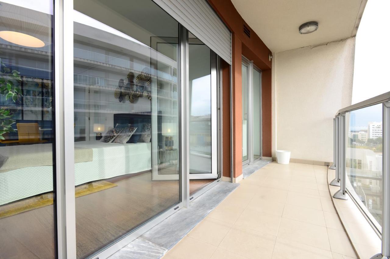 New Loft With Swimming Pool At Parque Das Nacoes! Lisbon Exterior photo